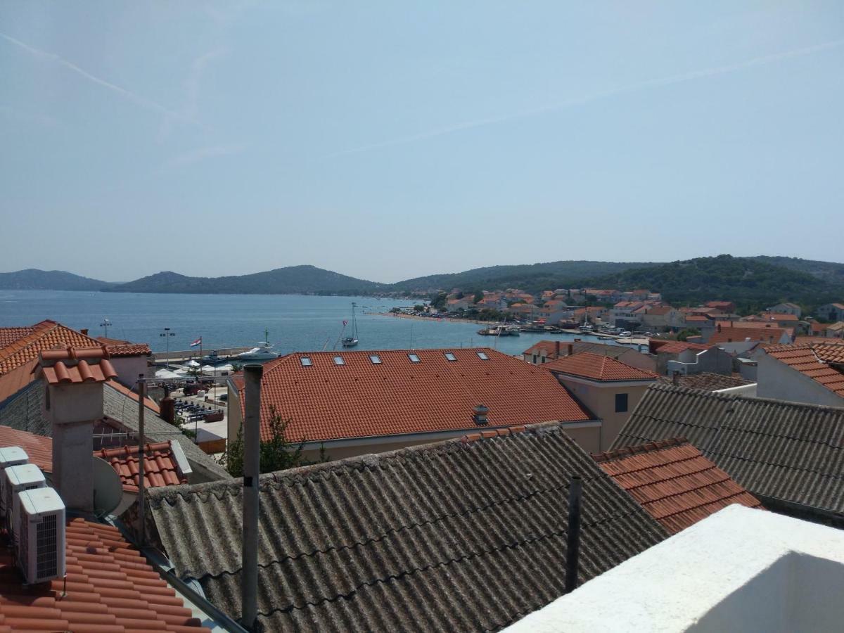 Villa Kuća Get Betina  Exterior foto